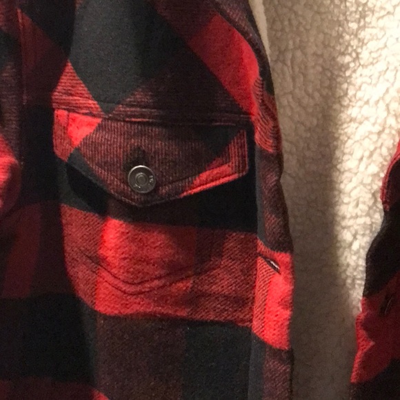 Love Tree plaid faux sherpa  lined warm jacket♥️ EUC - Picture 7 of 9